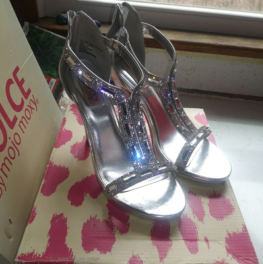 Shiny heels .